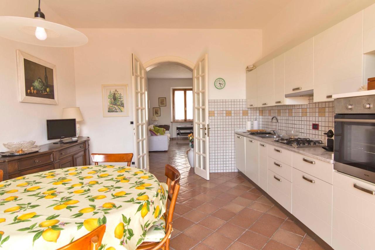 Appartamento Donella Con Parcheggio Privato San Gimignano Exteriér fotografie